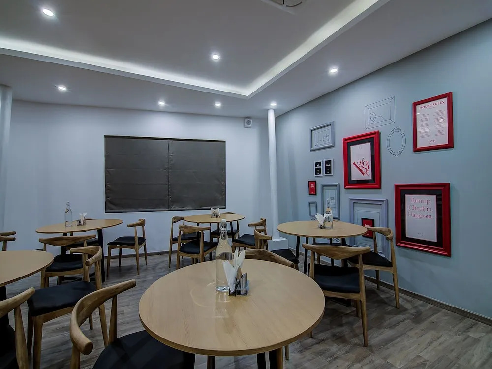 OYO Townhouse 035 Indiranagar