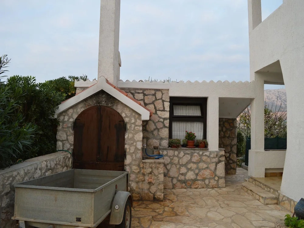 Apartments Valentić 1218