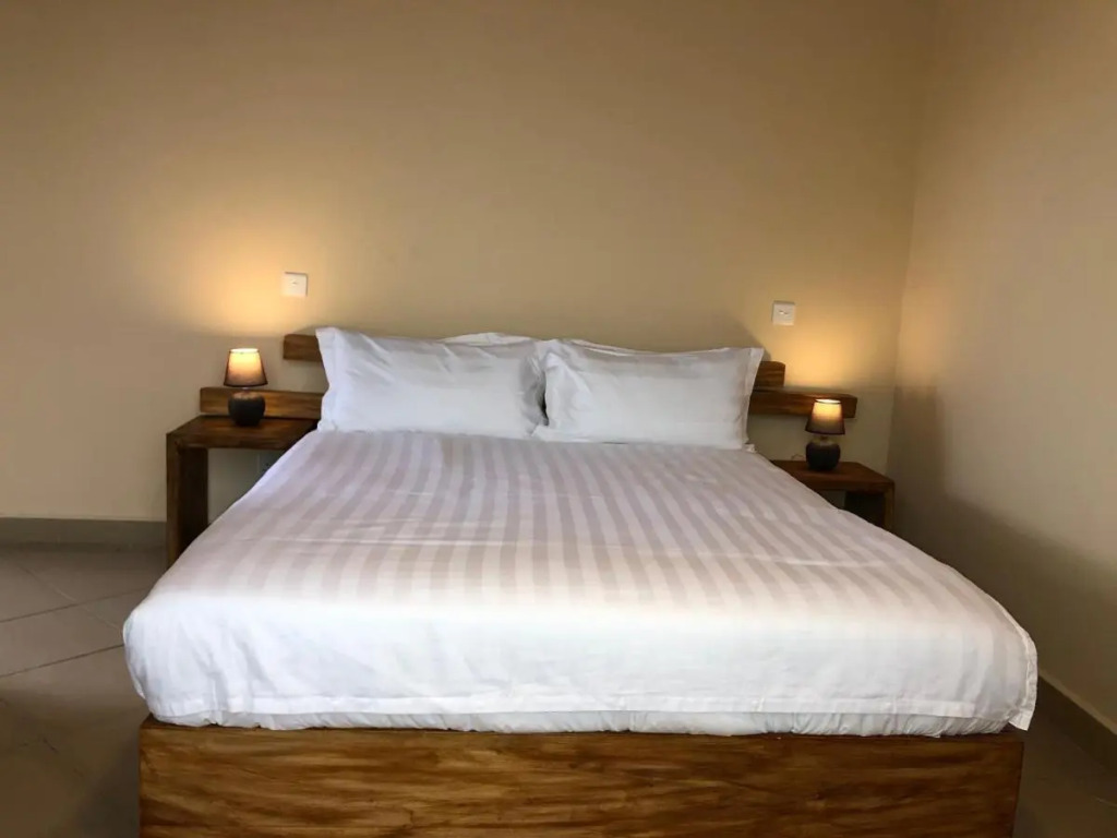 Meley Impala Hotel