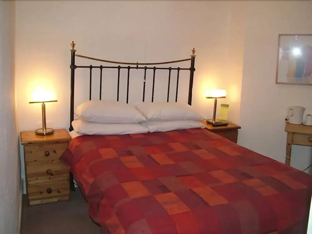 Linden Guest House