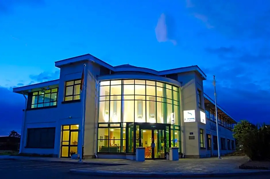 Sefton Express Hotel