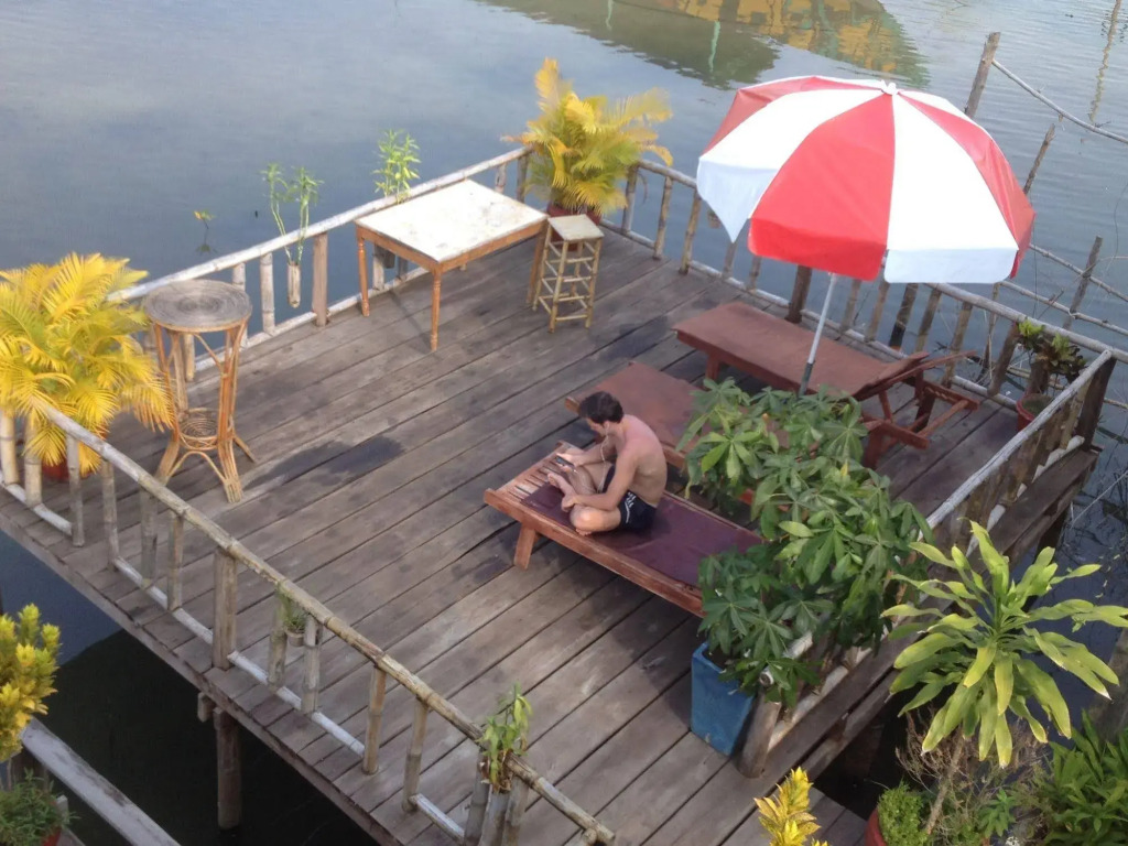 Golden River Bungalow