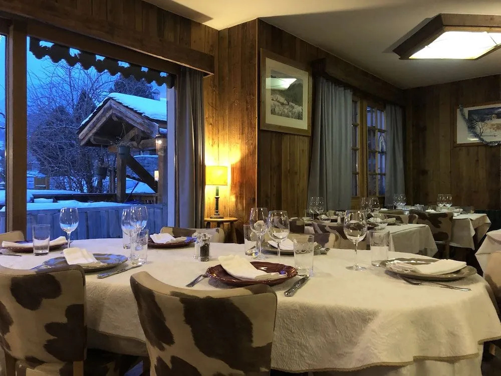Hôtel Restaurant La Croix Jean Claude