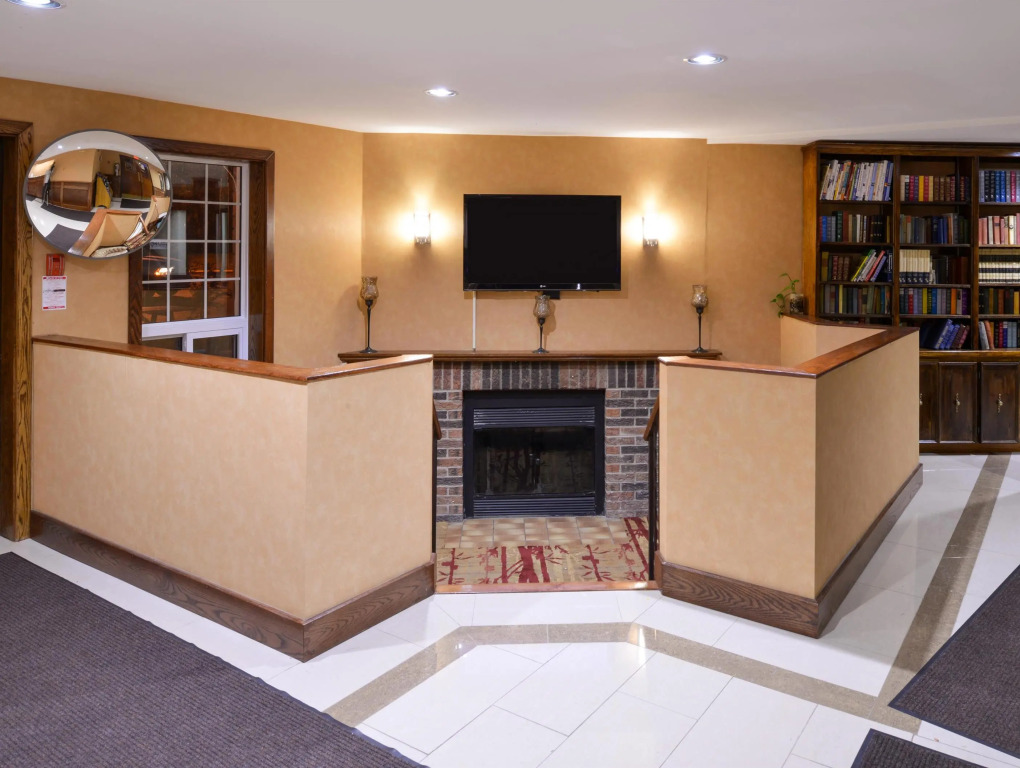 Motel 6-Trenton, ON