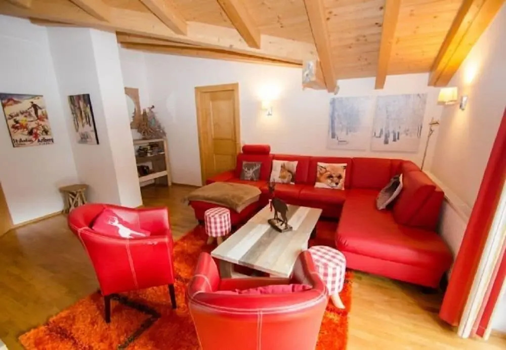 All Seasons Lodge by All in One Apartments