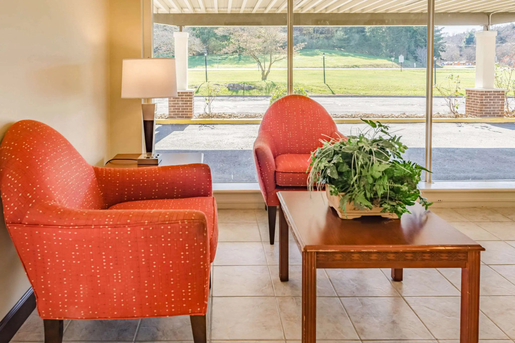 Econo Lodge Lexington Downtown near I-81