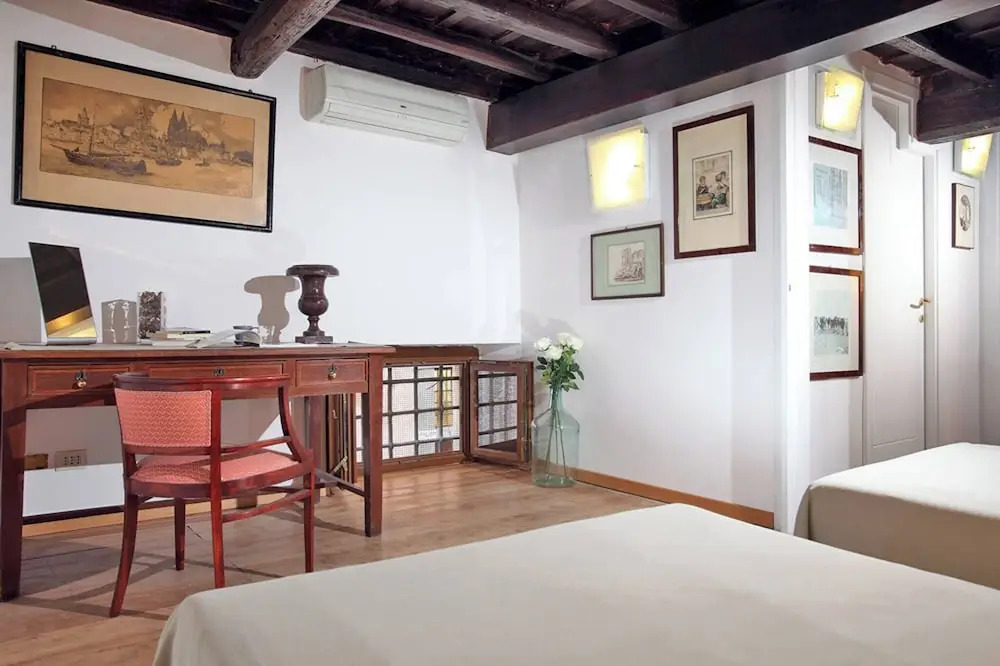 Manray Charming and Modern Ground Floor Loft