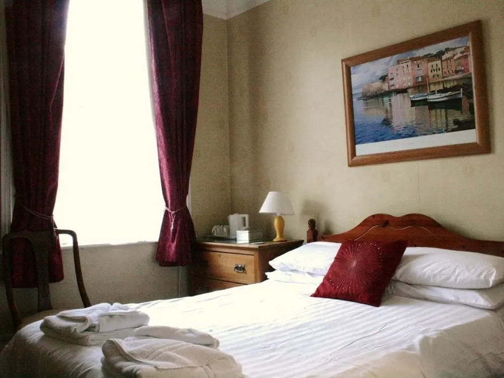 The Arden Hotel