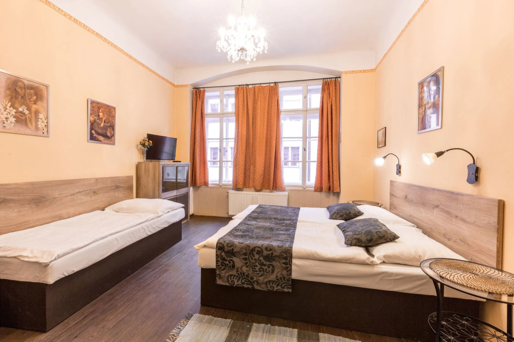 Mila Apartments