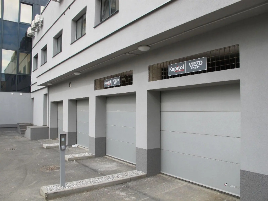Hotel Kapitol