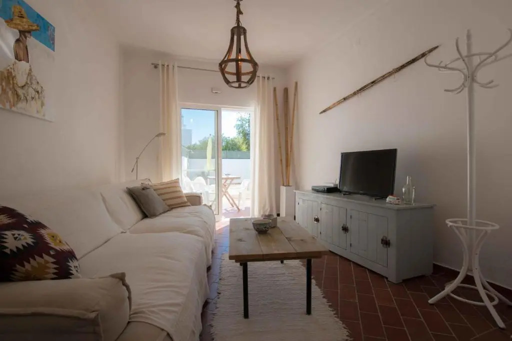 Casa Arroio by Portucasa