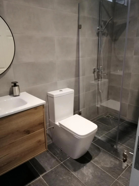Les Cerisiers - NEW Beach Apartment with Pool, Centrally Located in Flic-en-Flac