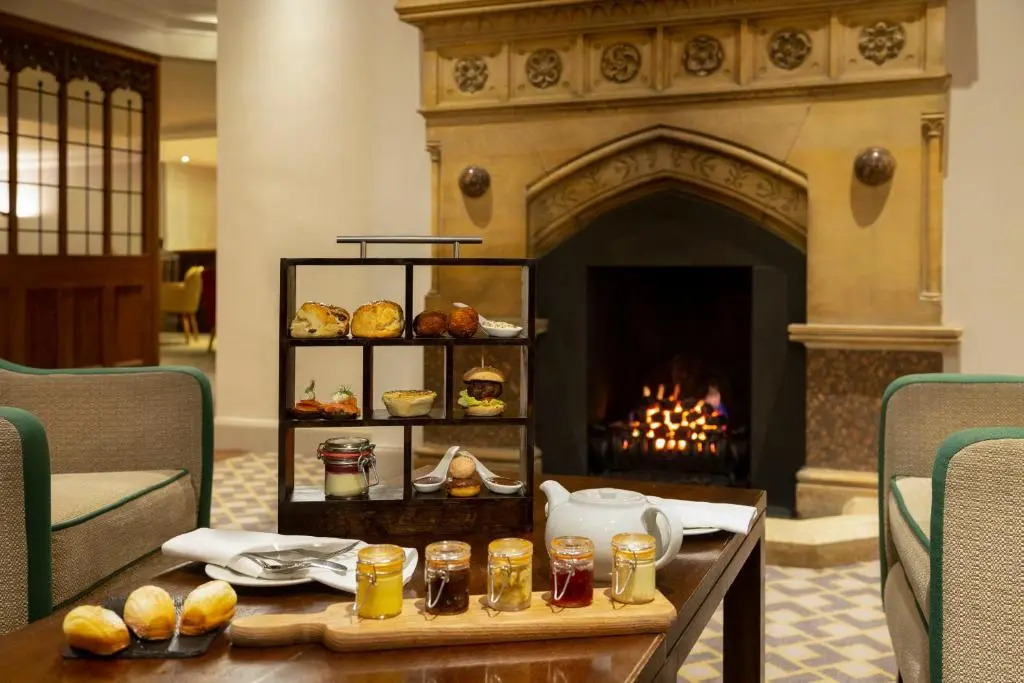 Bridgewood Manor Hotel & Spa