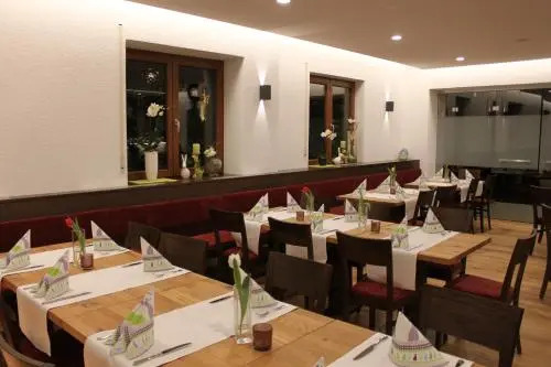 Gasthaus und Pension Zur Linde