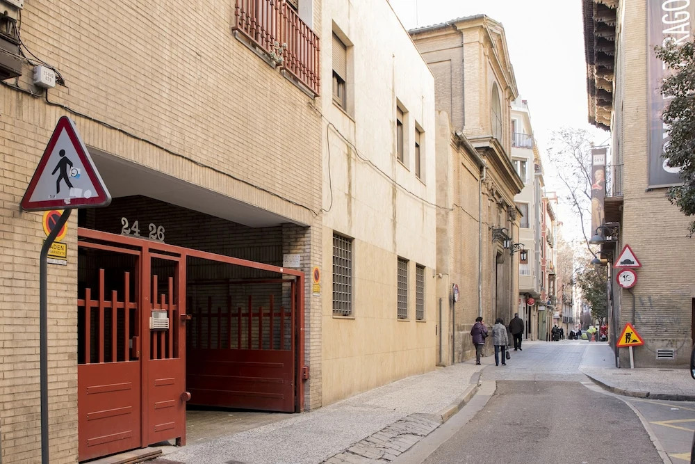 Apartamentos Sabinas Zaragoza Centro