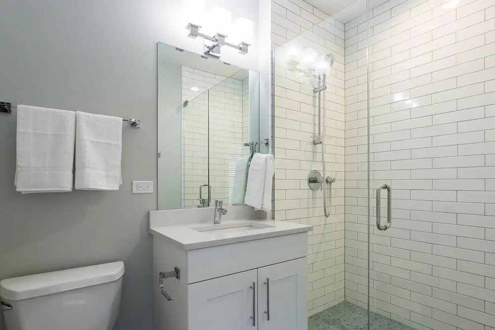 Comfy Executives Studio