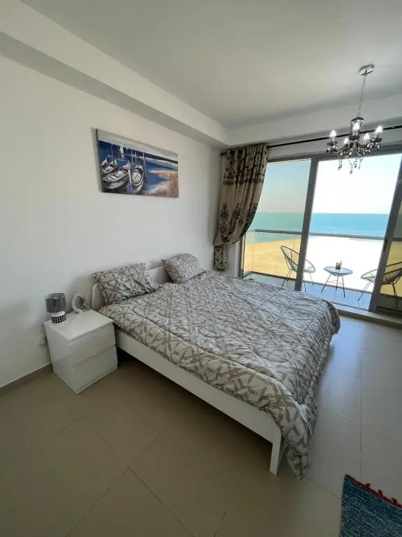 Beautiful Studio Apartment In Al Marjan Island