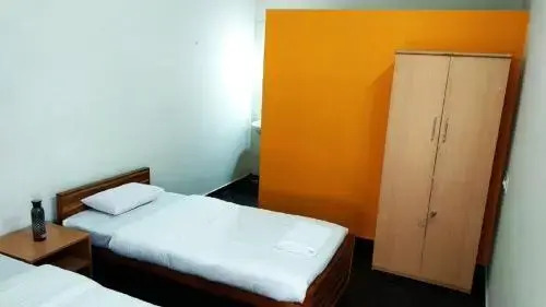 Kurian'S Inn