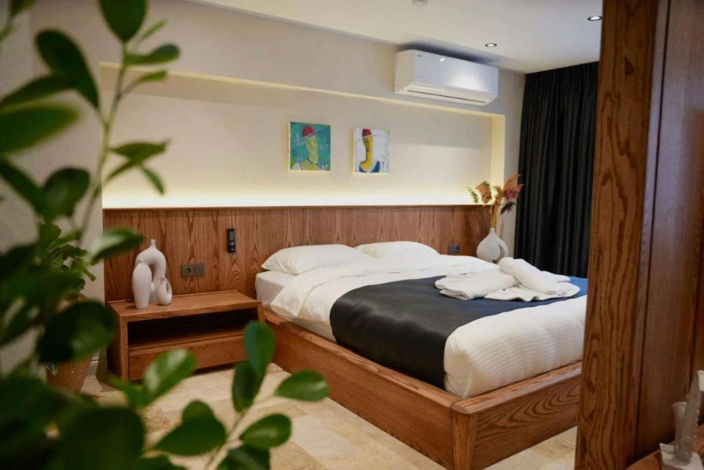 Khalkedon Suite