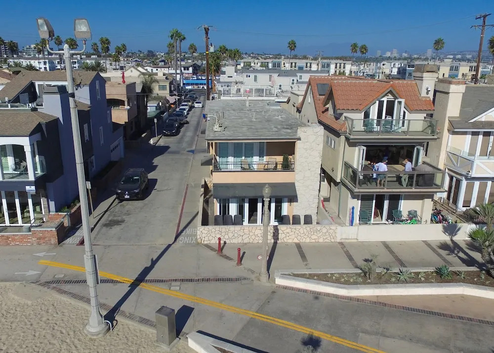 2314 W Ocean Front A Stala 2 Bedroom Duplex