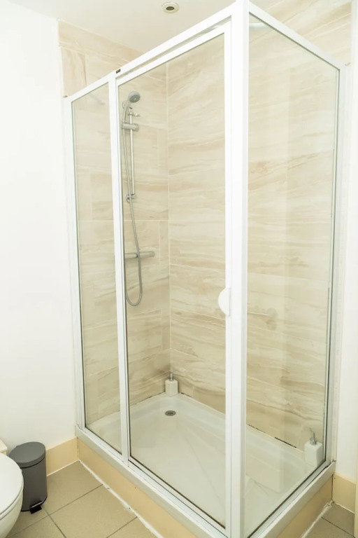 Henry Street - Apt 47