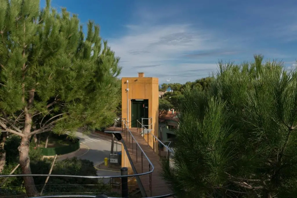 2 Bedroom Apartment in Sa Punta, Begur- Sea Views, Terrace, Pool And Access To the Beach (Ref:H29)