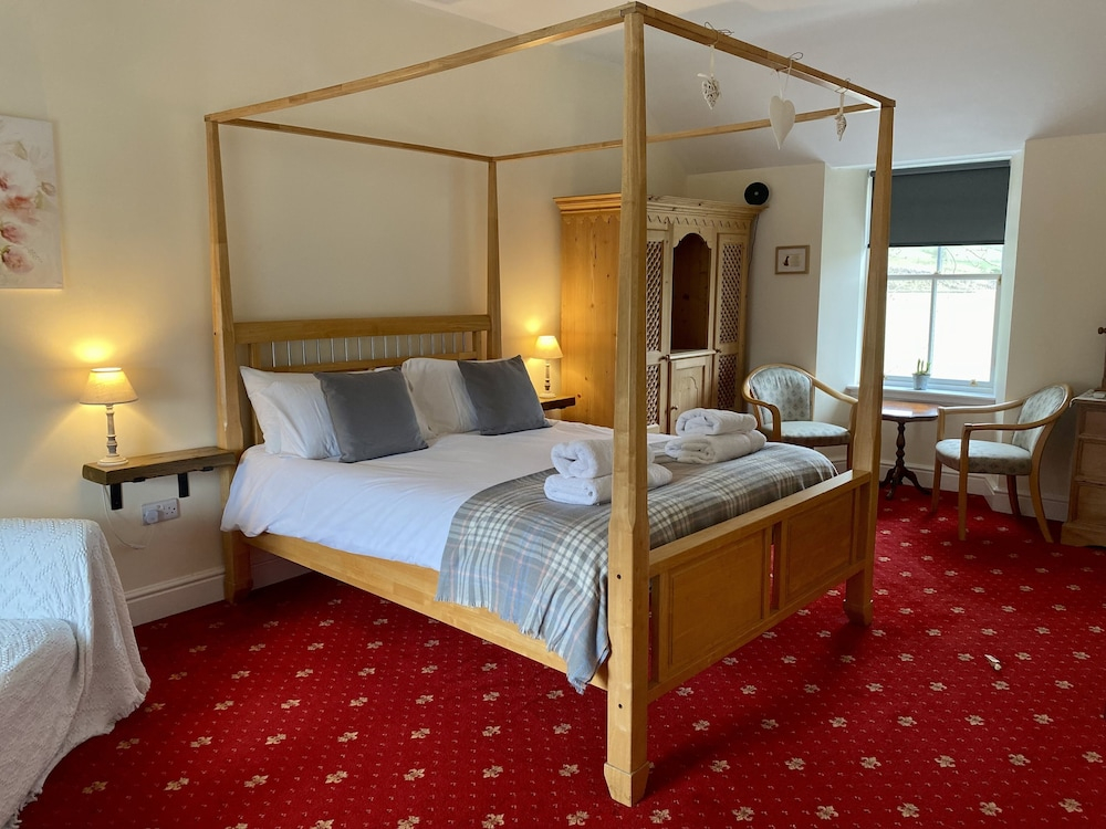 The Gordon Arms Restaurant with Rooms