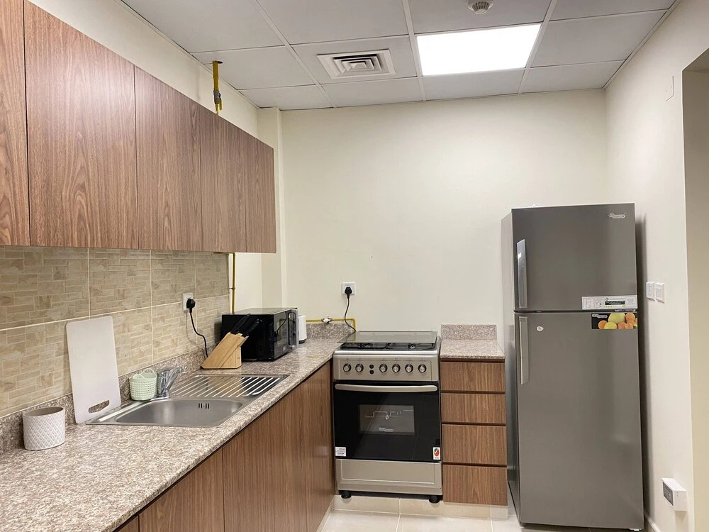 Lux BnB 1BD JVC