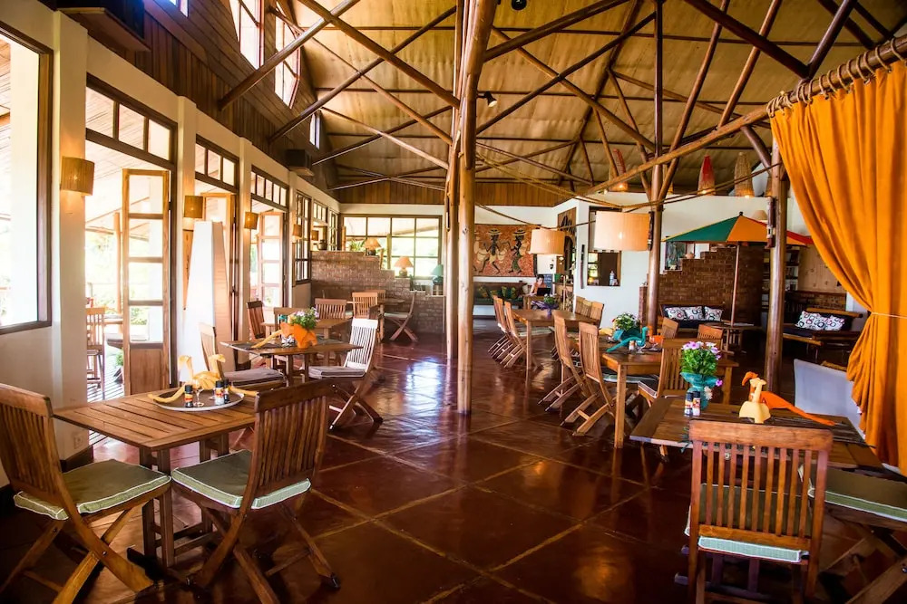 Nature Lodge