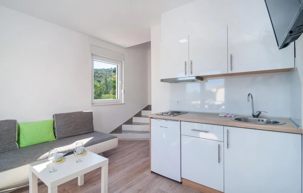 Amazing Home In Necujam