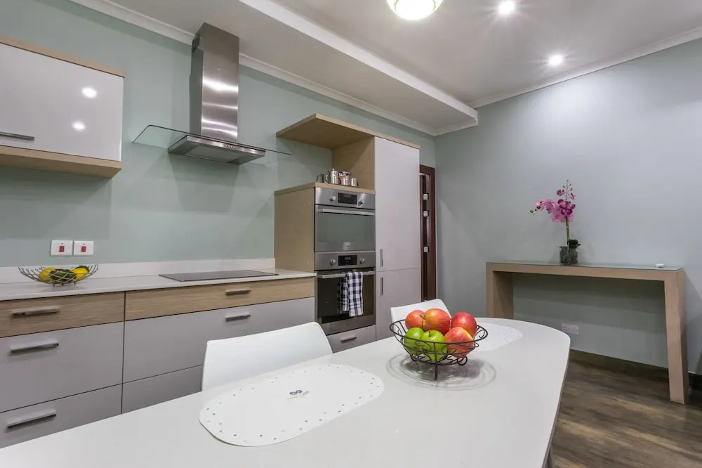 Fallsway Suites