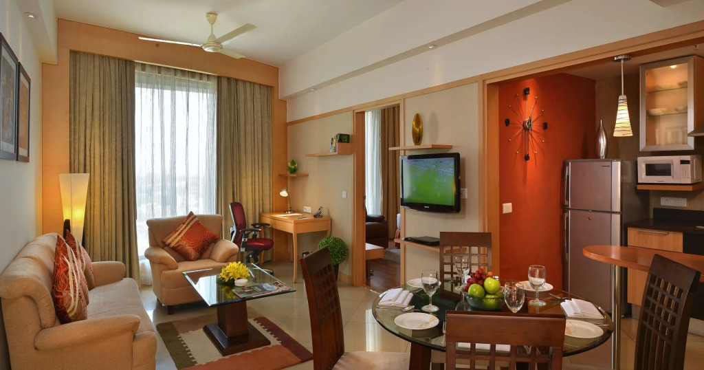 Savoy Suites Manesar