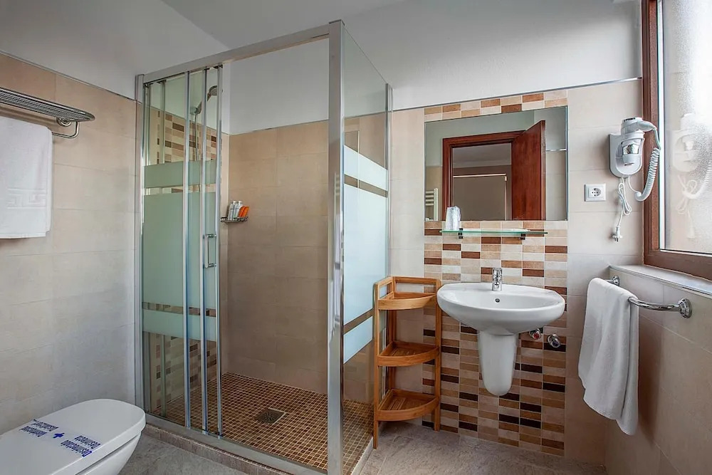 Hotel Sulayr