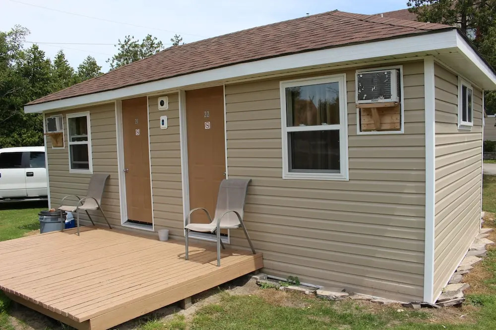 Sauble Beach Lodge