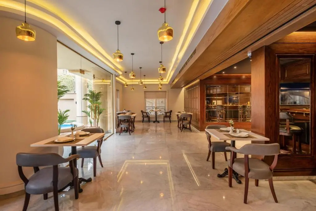 Maran Residence