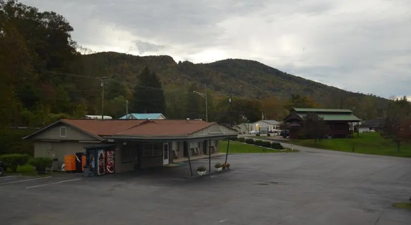 Country Inn Motel & RV Park