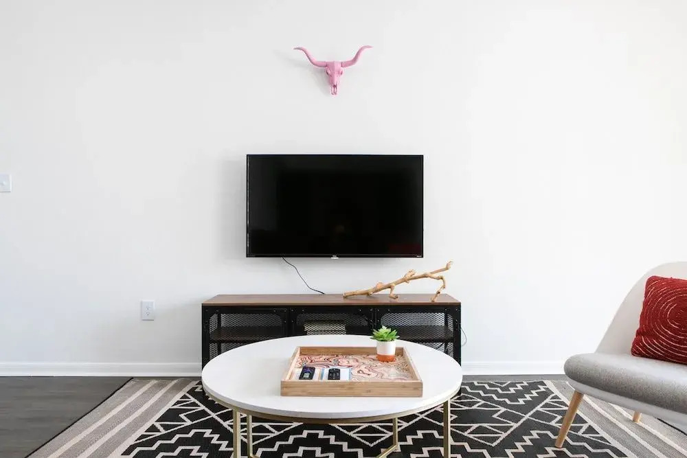 WanderJaunt - North Austin Apartments