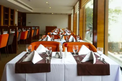 Hotel Ceasar Palace Kottayam