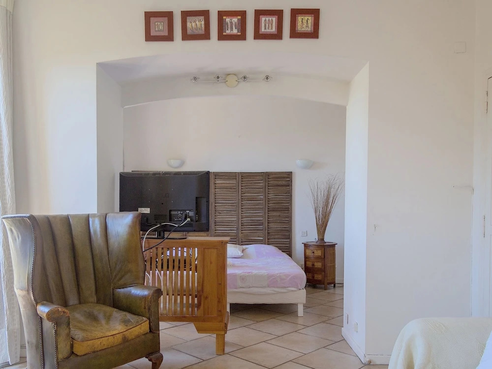 Mansion in Frejus With Private Pool