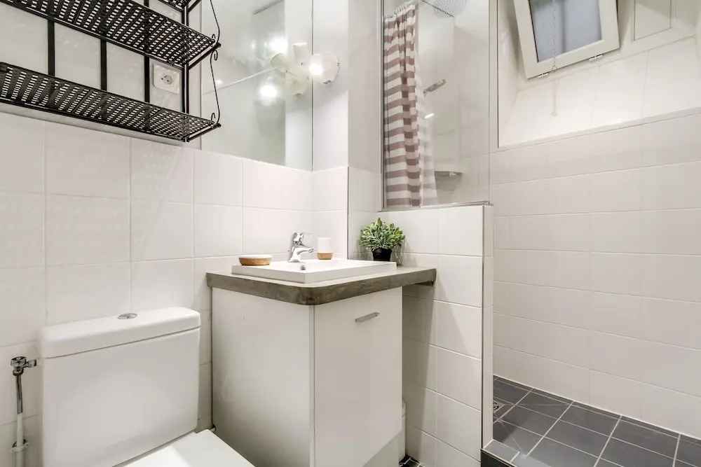 Louvre - Saint Honore Area Apartment