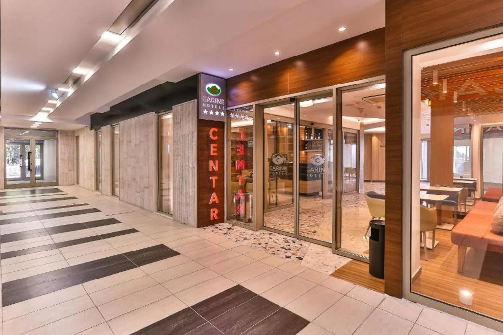 Carine Hotel Centar