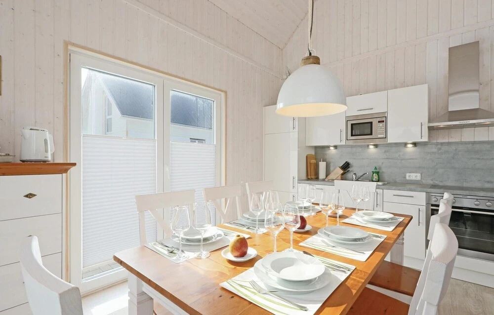 Nice Home In Ostseeresort Olpenitz With Sauna
