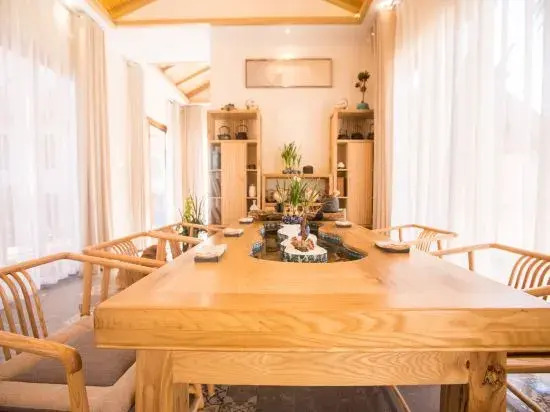 Yunmengze Hostel