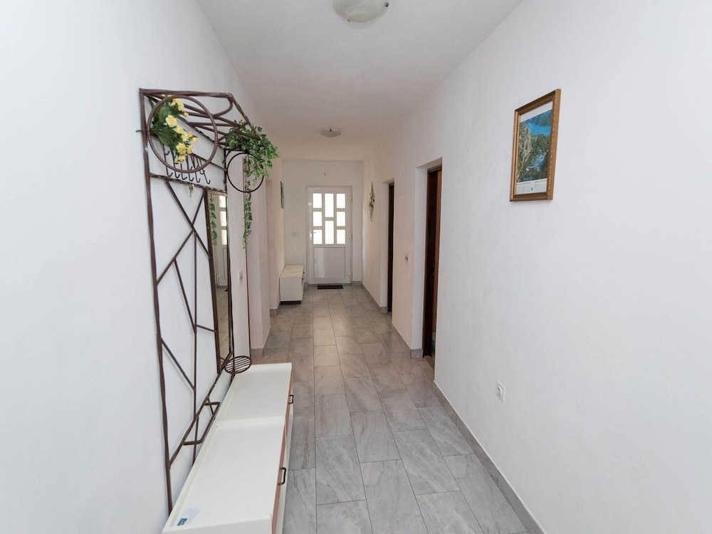 Apartments Biserka