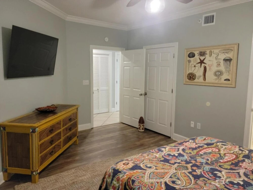 Phoenix On The Bay I 1226 by Gold Star Vacation Rentals