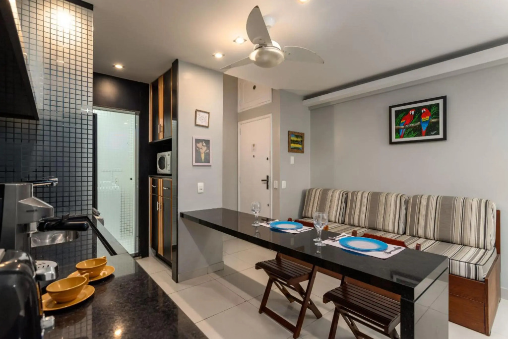 Moderno - Copacabana - 1 Quarto - JN301