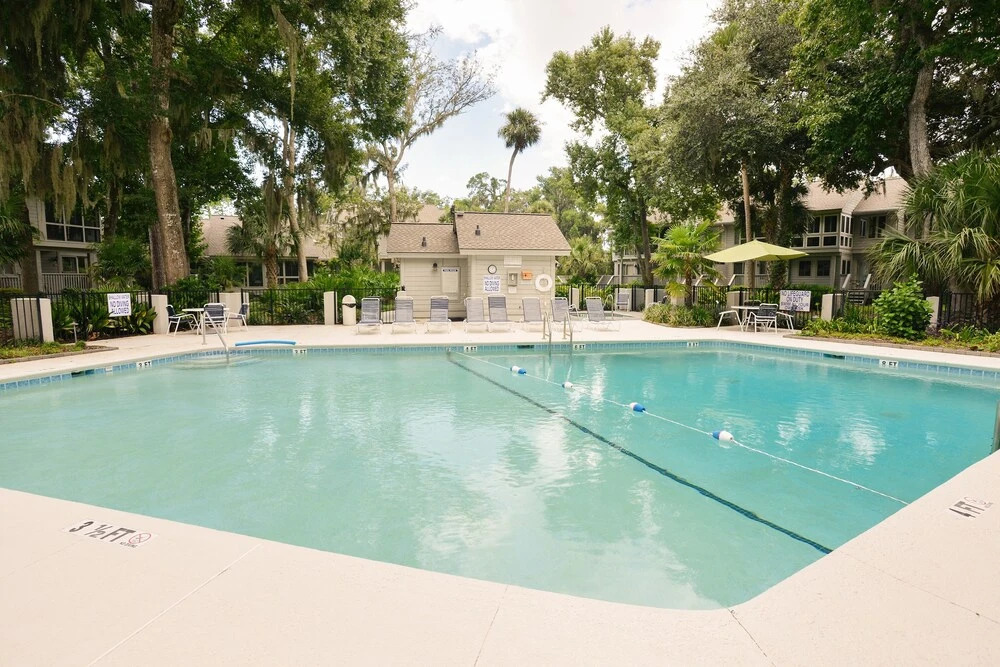 140beach 2 Bedroom Condo