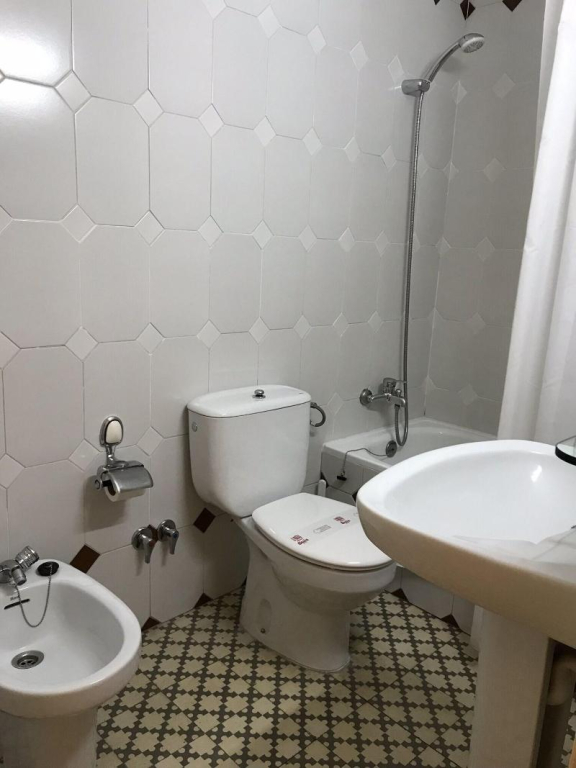 Hotel Suís