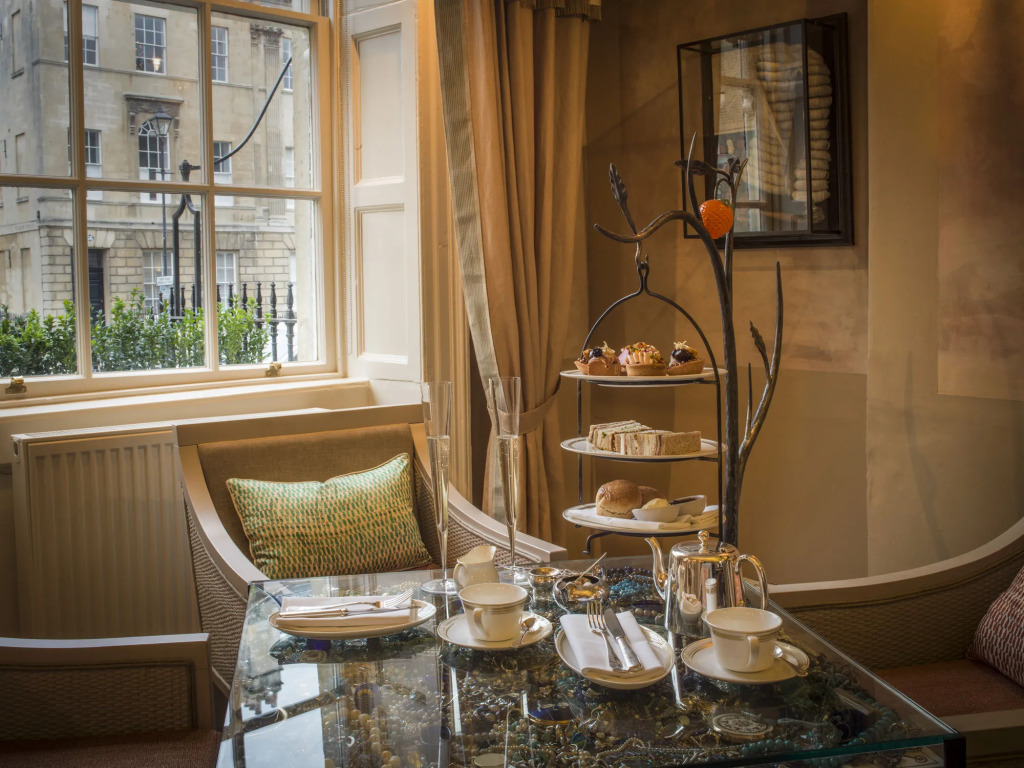 No 15 by GuestHouse, Bath