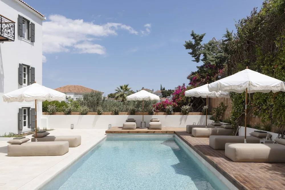 Yayaki Spetses